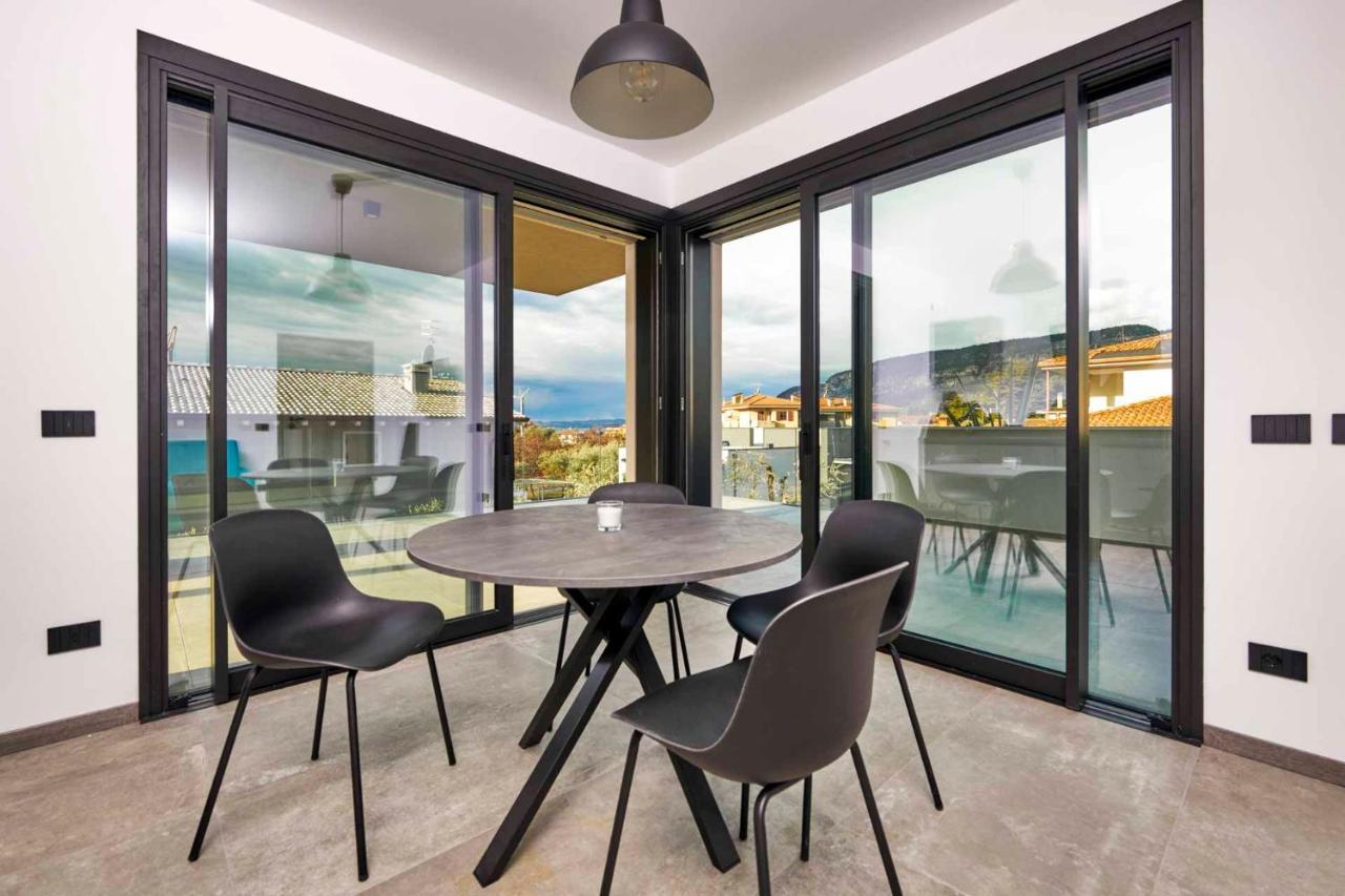 Apartmentsgarda Garda  Esterno foto