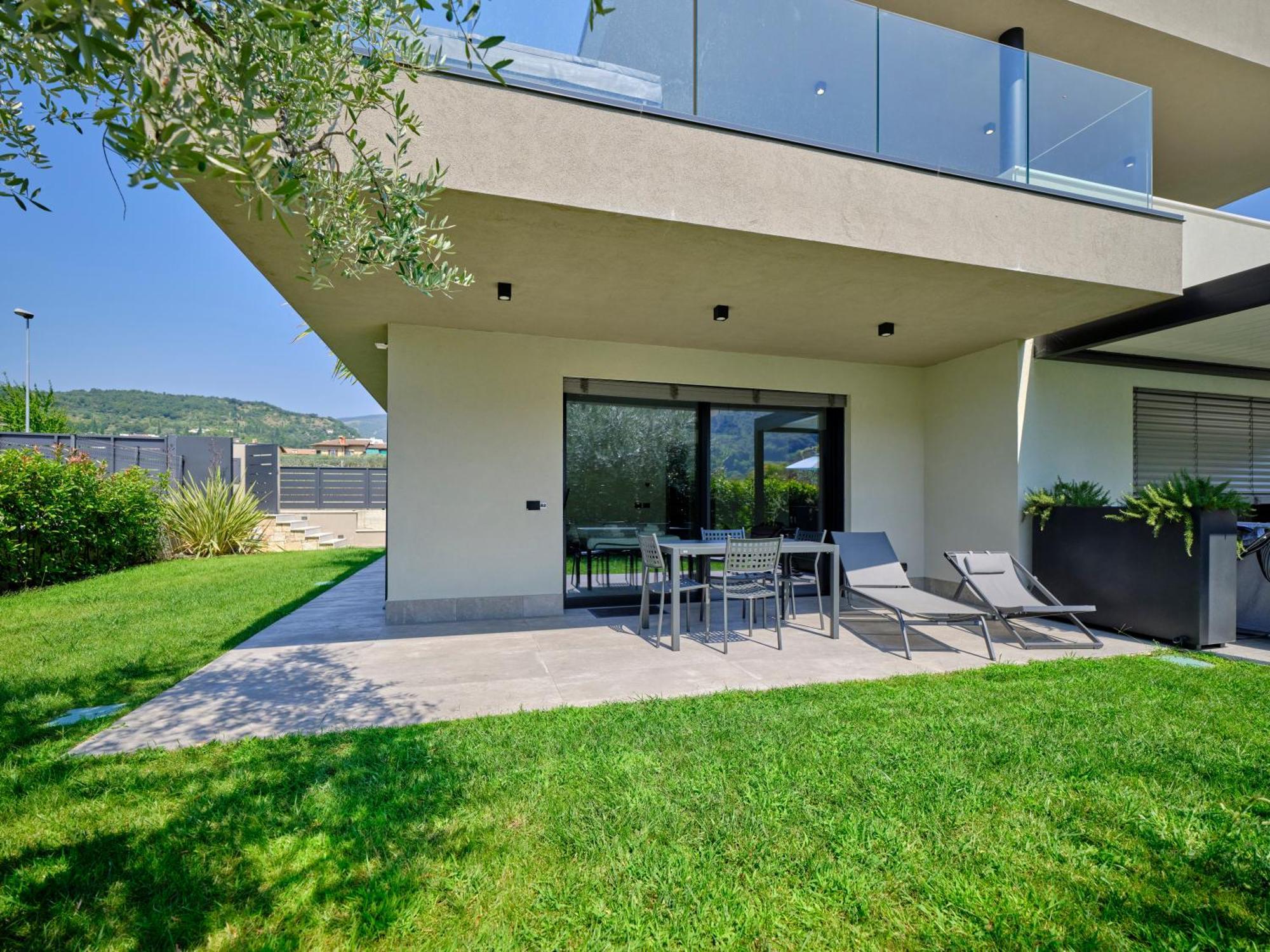 Apartmentsgarda Garda  Esterno foto